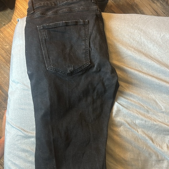 Zara men’s pants size 36
Black denim - Picture 6 of 6